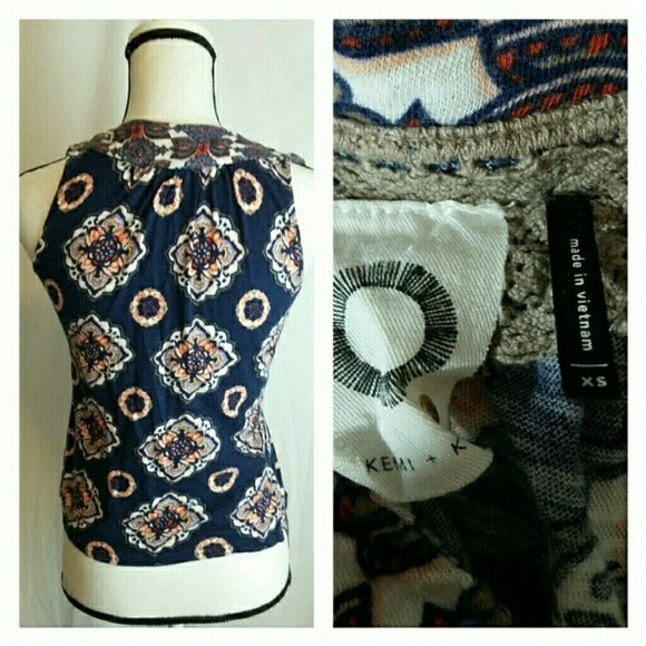 Pretty Pattern Top - Picture 3 of 4